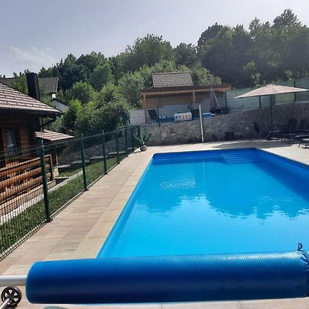Guesthouse Sara 그라보바츠 외부 사진