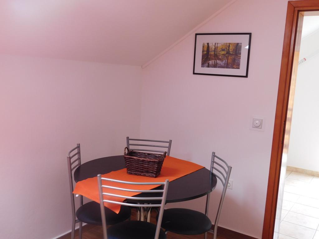 Guesthouse Sara 그라보바츠 외부 사진